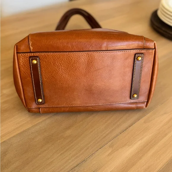 Dooney & Bourke tote - Picture 3 of 13